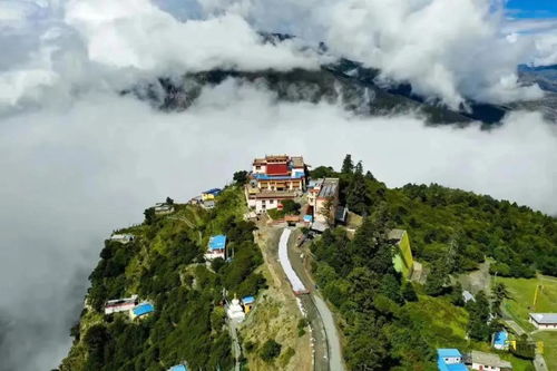 在藏源山南,感受冬天最夢幻的 藍