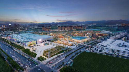 融創(chuàng)中國2021中期業(yè)績報(bào) 文旅業(yè)績增長強(qiáng)勁,冰雪業(yè)務(wù)發(fā)展亮眼